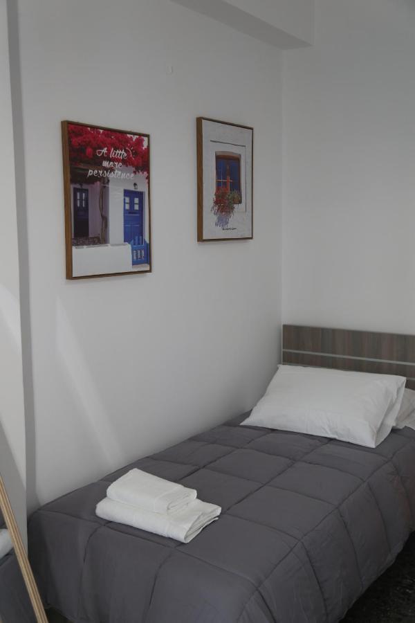 Welcome Home Syros Port Apartment Ermoupoli Luaran gambar