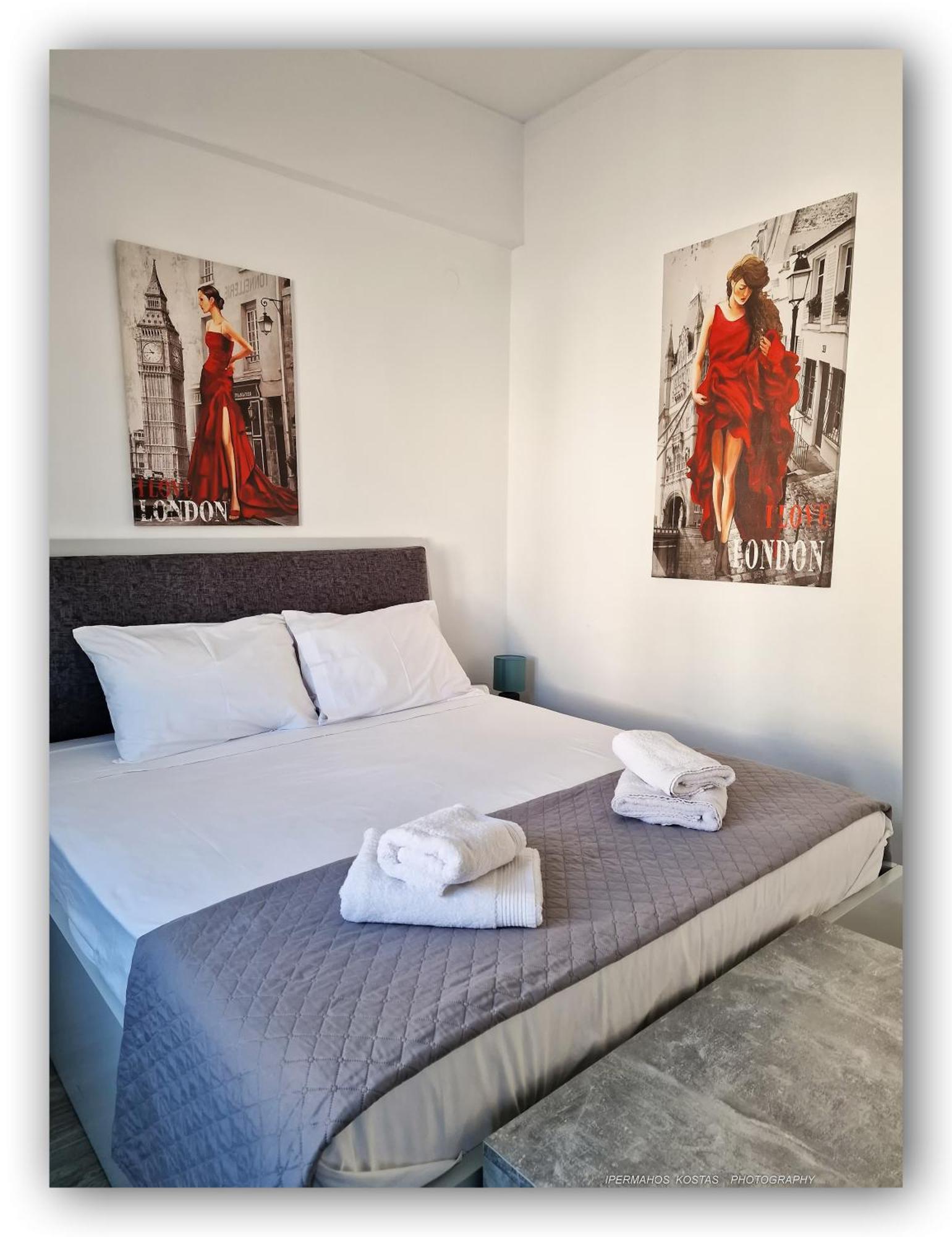 Welcome Home Syros Port Apartment Ermoupoli Luaran gambar