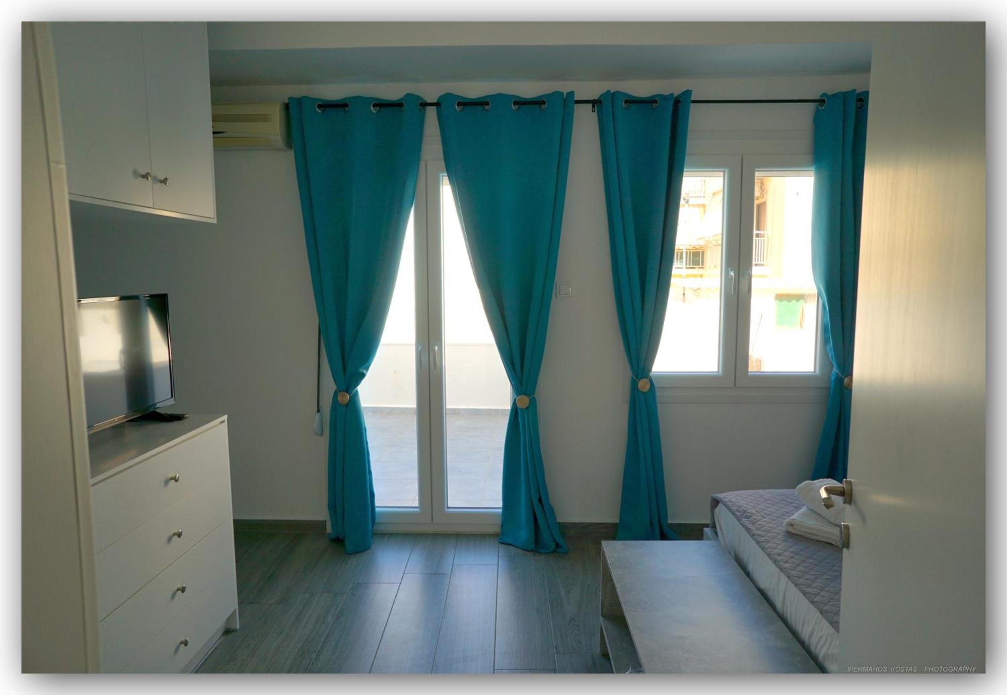 Welcome Home Syros Port Apartment Ermoupoli Luaran gambar