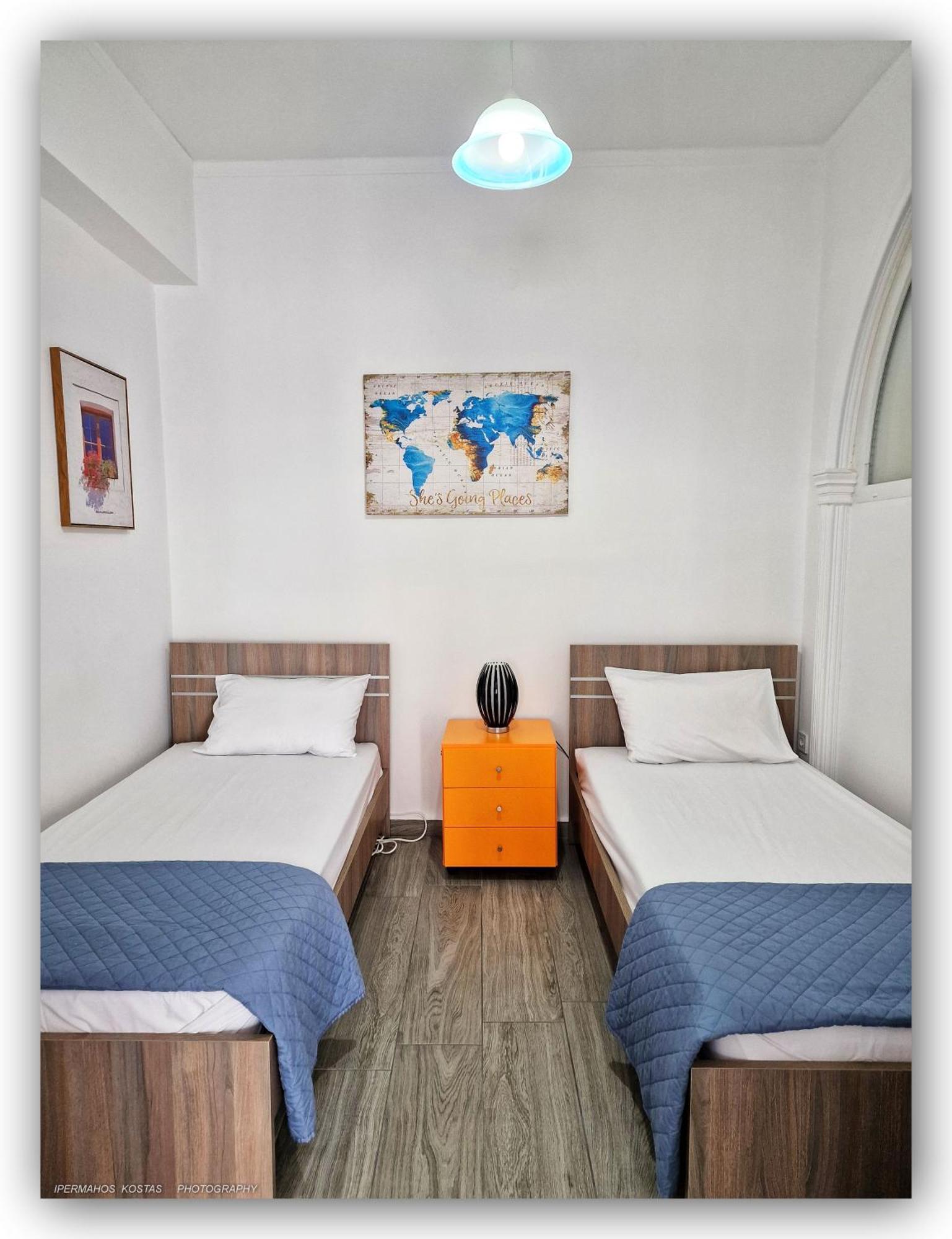 Welcome Home Syros Port Apartment Ermoupoli Luaran gambar