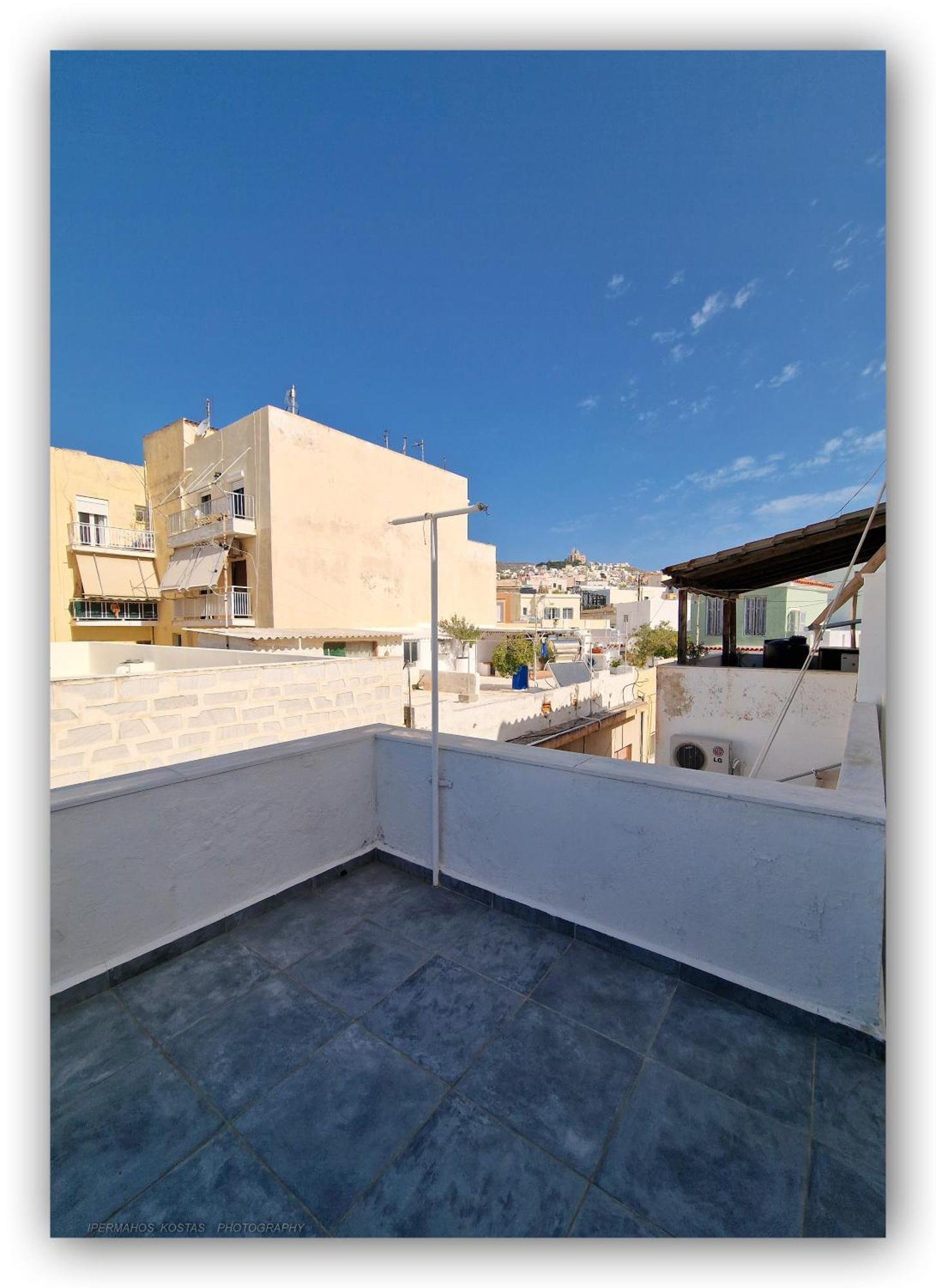 Welcome Home Syros Port Apartment Ermoupoli Luaran gambar